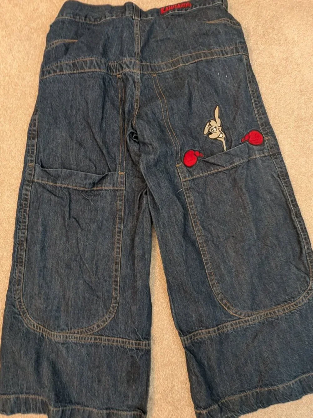VINTAGE JNCO Kangaroo Endangered Species 1999 jeans